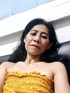 Alisaa0716 online show from 5, 6, 2026