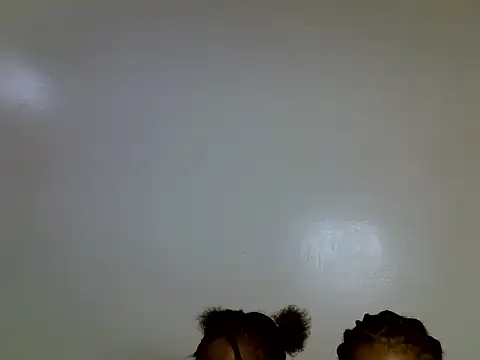 Snapshot of Sexy_strawberina chatting on 1, 6, 2026 Sexy strawberina online show from 1, 6, 2026