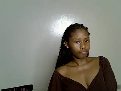 Snapshot of Sexy_strawberina chatting on 3, 6, 2026 Sexy strawberina online show from 3, 6, 2026