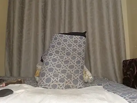 Snapshot of Queen_delicius chatting on 21, 6, 2026 Queen delicius online show from 21, 6, 2026