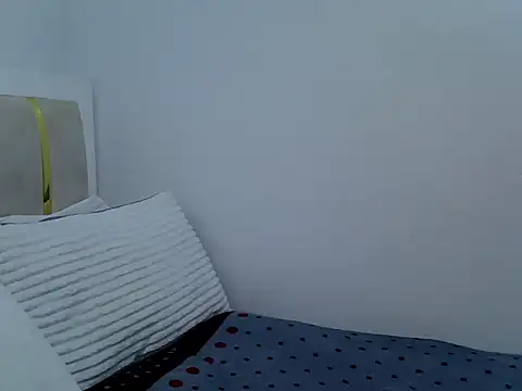 sweet-barbie25 online show from 10, 6, 2026