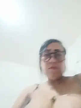 OliviaWilliamm online show from 28, 6, 2026