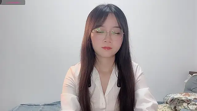Snapshot of 77-Vicky chatting on 8, 6, 2026 77-Vicky online show from 8, 6, 2026
