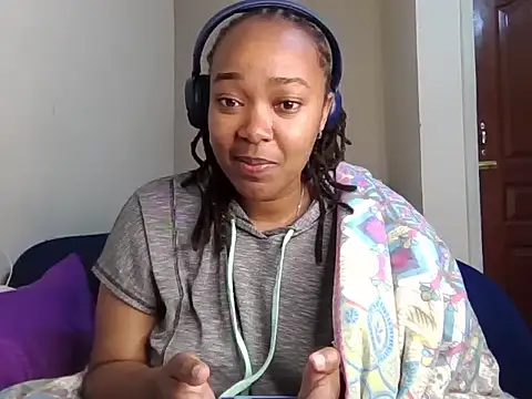 Snapshot of atara_seren chatting on 16, 6, 2026 atara seren online show from 16, 6, 2026