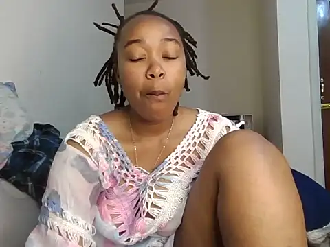 Snapshot of atara_seren chatting on 1, 6, 2026 atara seren online show from 1, 6, 2026