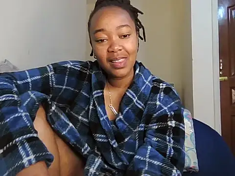 Snapshot of atara_seren chatting on 5, 6, 2026 atara seren online show from 5, 6, 2026