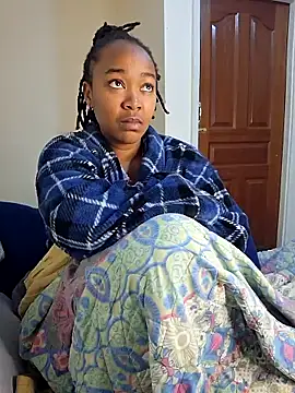Snapshot of atara_seren chatting on 3, 6, 2026 atara seren online show from 3, 6, 2026
