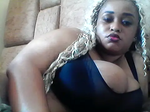 Snapshot of Pretty_sandrah chatting on 29, 5, 2026 Pretty sandrah online show from 29, 5, 2026