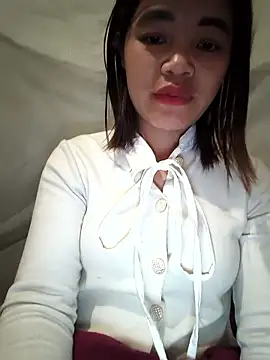 Snapshot of Emma-sin chatting on 11, 6, 2026 Emma-sin online show from 11, 6, 2026