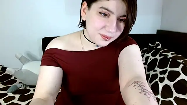 Snapshot of Oriana_secret chatting on 16, 6, 2026 Oriana secret online show from 16, 6, 2026