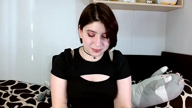 Snapshot of Oriana_secret chatting on 17, 6, 2026 Oriana secret online show from 17, 6, 2026