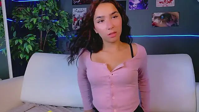 Baby Miira online show from 18, 7, 2026
