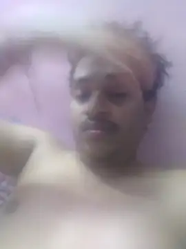 Snapshot of santhosh0105 chatting on 18, 5, 2026 santhosh0105 online show from 18, 5, 2026