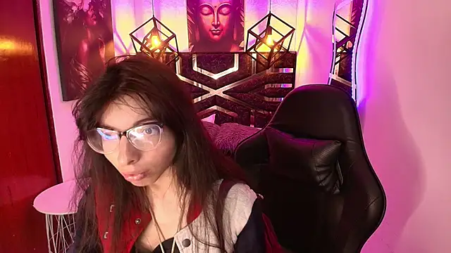 Snapshot of Allyshon_ chatting on 22, 6, 2026 Allyshon online show from 22, 6, 2026