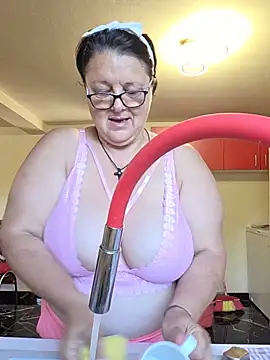 Diana Diafan online show from 15, 6, 2026