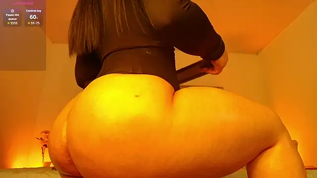 Snapshot of sofia_sterling chatting on 26, 6, 2026 sofia sterling online show from 26, 6, 2026