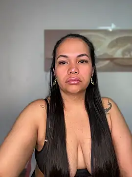 Snapshot of NoahJade chatting on 10, 7, 2026 NoahJade online show from 10, 7, 2026