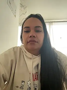 Snapshot of NoahJade chatting on 8, 7, 2026 NoahJade online show from 8, 7, 2026