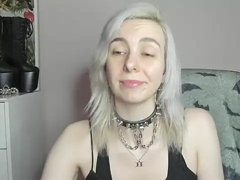 Snapshot of velvetanne chatting on 1, 7, 2026 velvetanne online show from 1, 7, 2026