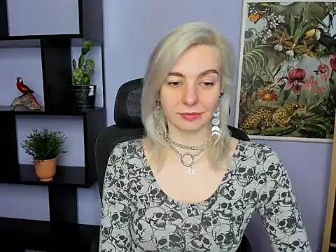 Snapshot of velvetanne chatting on 20, 5, 2026 velvetanne online show from 20, 5, 2026