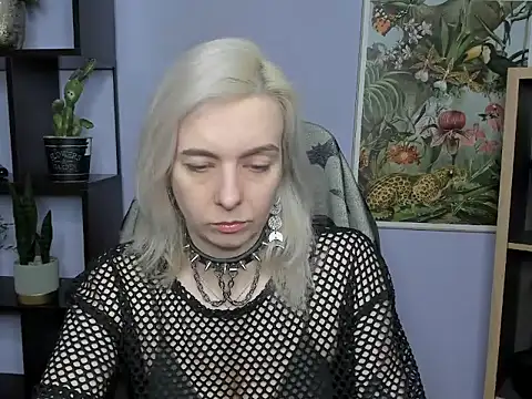 Snapshot of velvetanne chatting on 3, 6, 2026 velvetanne online show from 3, 6, 2026