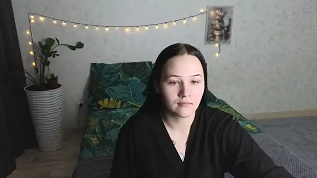 Snapshot of Tori_cute chatting on 9, 6, 2026 Tori cute online show from 9, 6, 2026