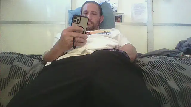 Snapshot of brazybooty92 chatting on 30, 6, 2026 brazybooty92 online show from 30, 6, 2026