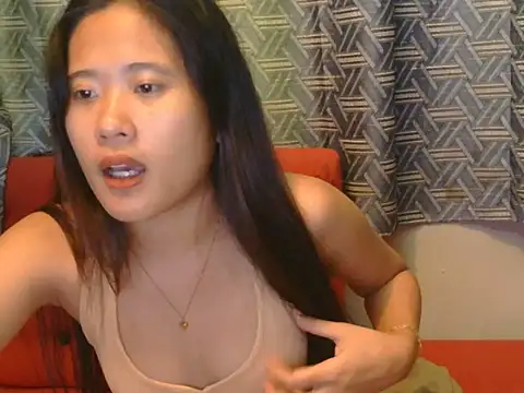 Snapshot of petiteasian_pinaygirl chatting on 7, 6, 2026 petiteasian pinaygirl online show from 7, 6, 2026