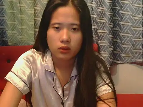 Snapshot of petiteasian_pinaygirl chatting on 5, 6, 2026 petiteasian pinaygirl online show from 5, 6, 2026
