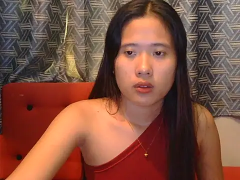 Snapshot of petiteasian_pinaygirl chatting on 14, 6, 2026 petiteasian pinaygirl online show from 14, 6, 2026