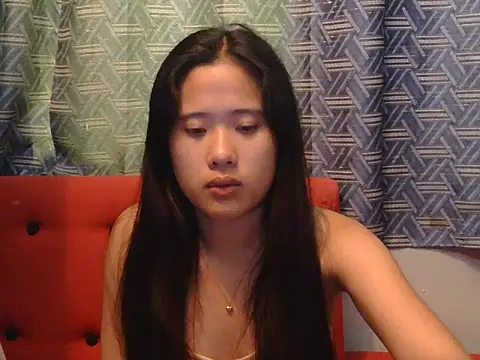 Snapshot of petiteasian_pinaygirl chatting on 23, 6, 2026 petiteasian pinaygirl online show from 23, 6, 2026
