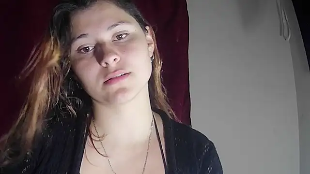 Snapshot of StarElii chatting on 20, 6, 2026 StarElii online show from 20, 6, 2026