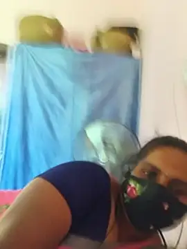 Snapshot of CuteTamizhachi chatting on 23, 6, 2026 CuteTamizhachi online show from 23, 6, 2026