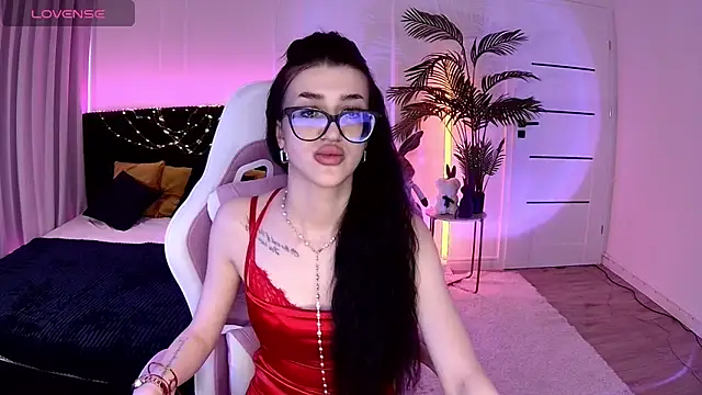 Snapshot of Ariella_Me chatting on 18, 6, 2026 Ariella Me online show from 18, 6, 2026