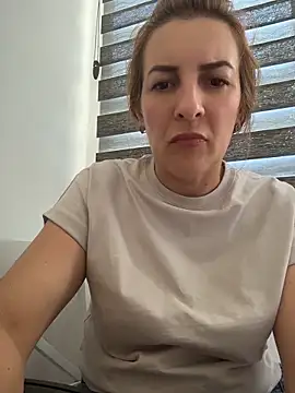 Hot-Milf4U online show from 4, 6, 2026
