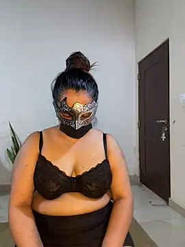 LioraWance online show from 30, 6, 2026