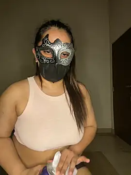 LioraWance online show from 25, 6, 2026