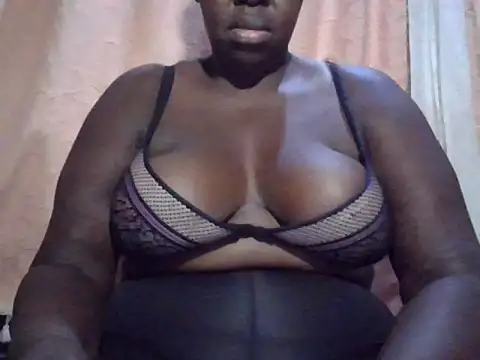 queenrosa3 online show from 9, 6, 2026