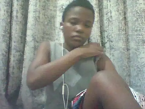 Snapshot of tina_2030 chatting on 25, 5, 2026 tina 2030 online show from 25, 5, 2026