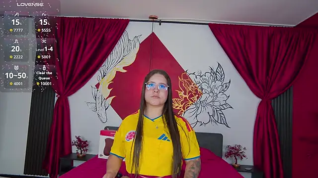 Lia Avalon online show from 3, 7, 2026