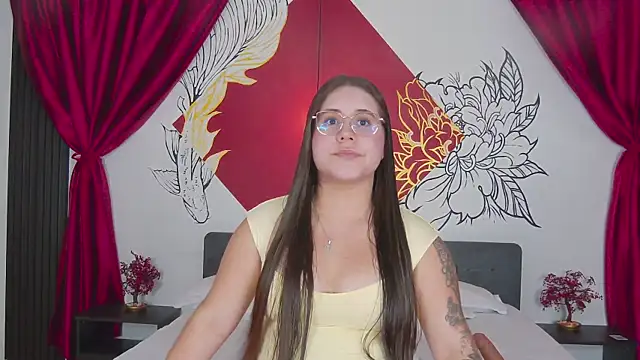 Lia Avalon online show from 17, 6, 2026