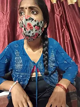 Snapshot of reshma124 chatting on 9, 6, 2026 reshma124 online show from 9, 6, 2026