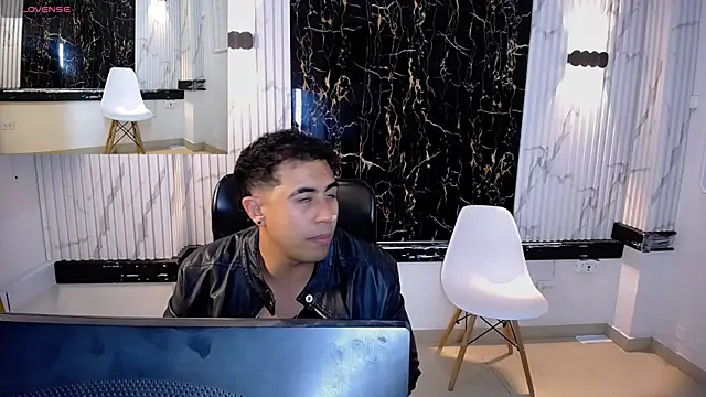 Snapshot of Kyomi_Hunt chatting on 25, 5, 2026 Kyomi Hunt online show from 25, 5, 2026