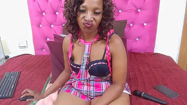 Snapshot of WILD_KITTYxXx chatting on 11, 6, 2026 WILD KITTYxXx online show from 11, 6, 2026