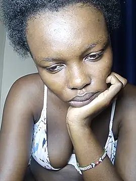Snapshot of Sexymaurine chatting on 24, 6, 2026 Sexymaurine online show from 24, 6, 2026
