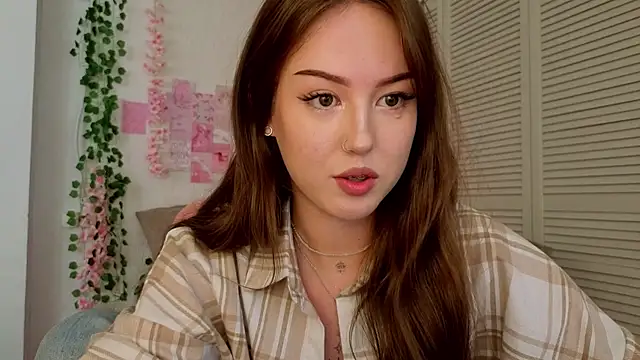 Snapshot of silver_grl chatting on 17, 6, 2026 silver grl online show from 17, 6, 2026