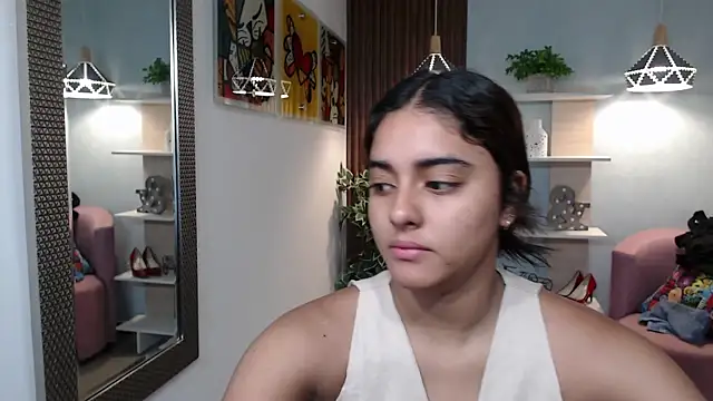  Lucy Grey  online show from 30, 6, 2026