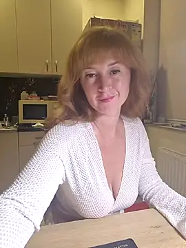 AnissaDolll online show from 13, 7, 2026