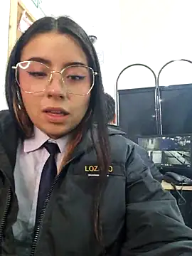 Snapshot of Angela__05 chatting on 16, 7, 2026 Angela 05 online show from 16, 7, 2026