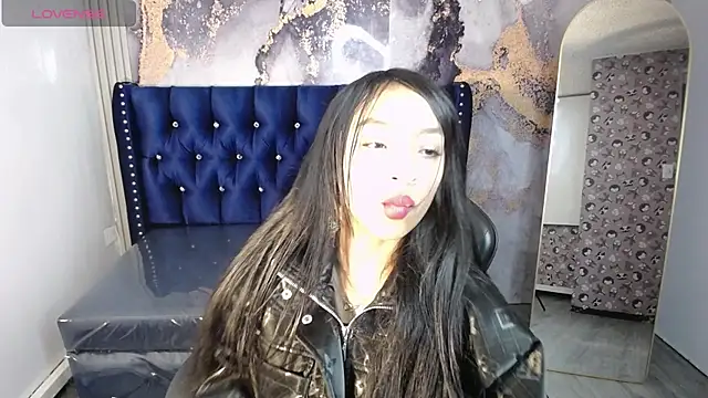 Snapshot of Adarasuri_v chatting on 31, 5, 2026 Adarasuri v online show from 31, 5, 2026
